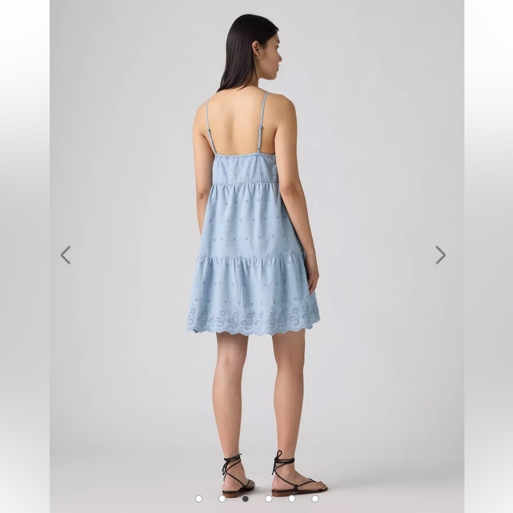 Levi's Cora Mini Dress Eyelet Babydoll Medium Wash Size Large NEW - Picture 2 of 12